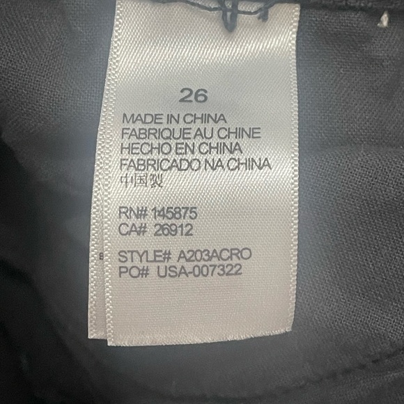 Amuse Society Crossroads Button Fly Cuffed Distressed Shorts 26 - Picture 6 of 8